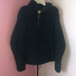 dark green quarter zip sherpa